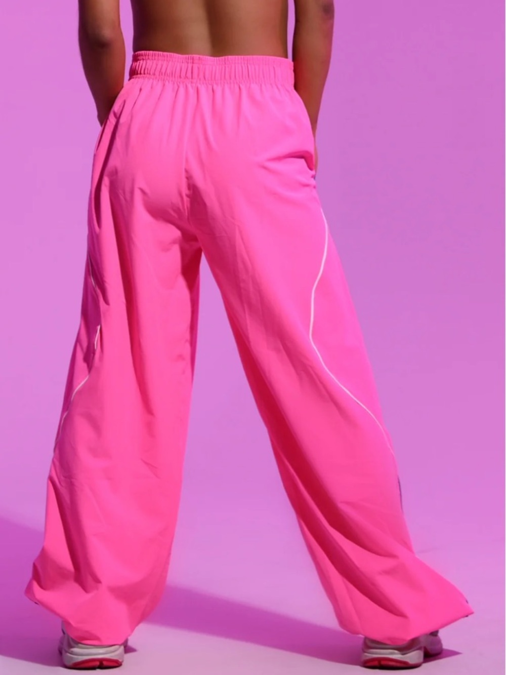 Tiger Friday disconnect wide leg joggers- hot punk size CXL - Picture 4 of 8